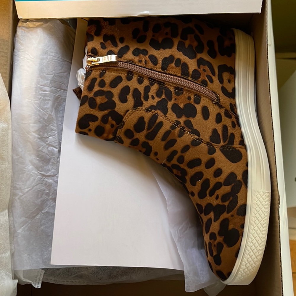 Leopard wedge sneakers